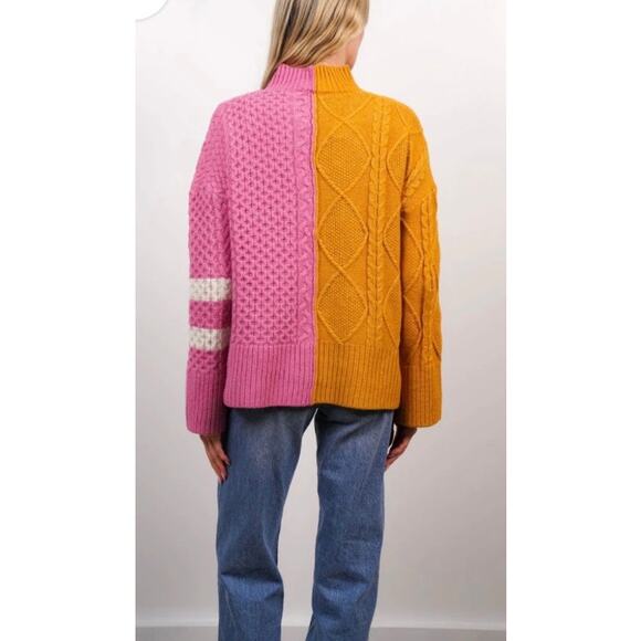 NWT Savannah Two Faced Turtleneck Pink Small - Picture 3 of 3